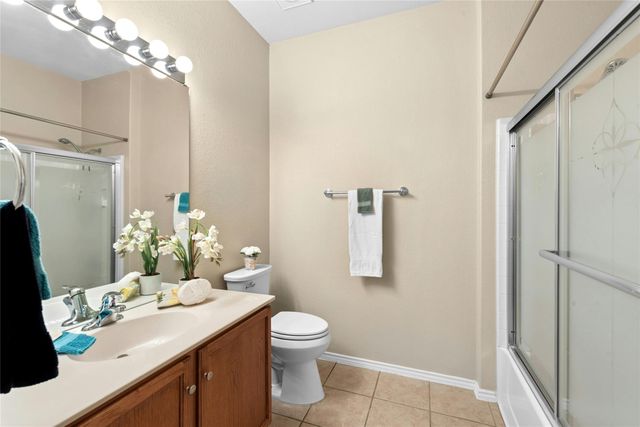 111 Hampton CIR, Georgetown, TX 78633