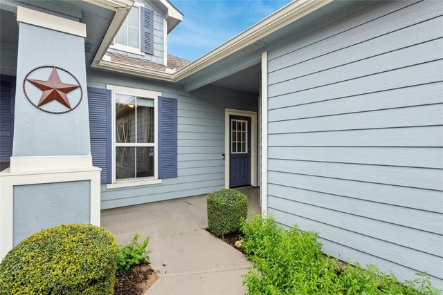 111 Hampton CIR, Georgetown, TX 78633