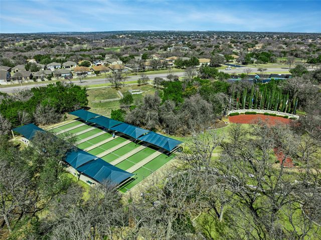 111 Hampton CIR, Georgetown, TX 78633
