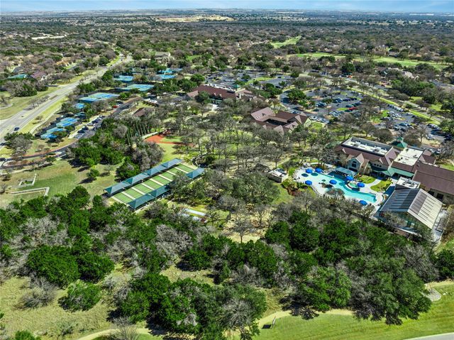 111 Hampton CIR, Georgetown, TX 78633