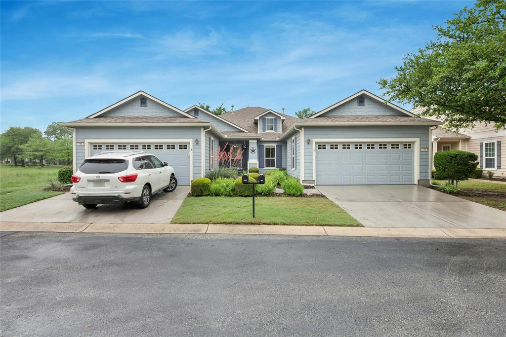 111 Hampton CIR, Georgetown, TX 78633