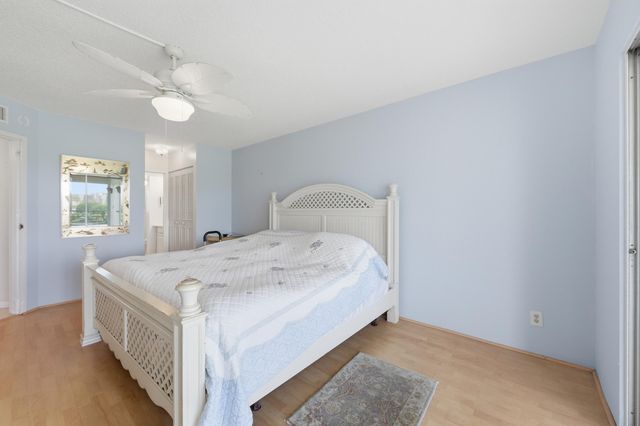 3836 Via Poinciana 603, Greenacres, FL 33467