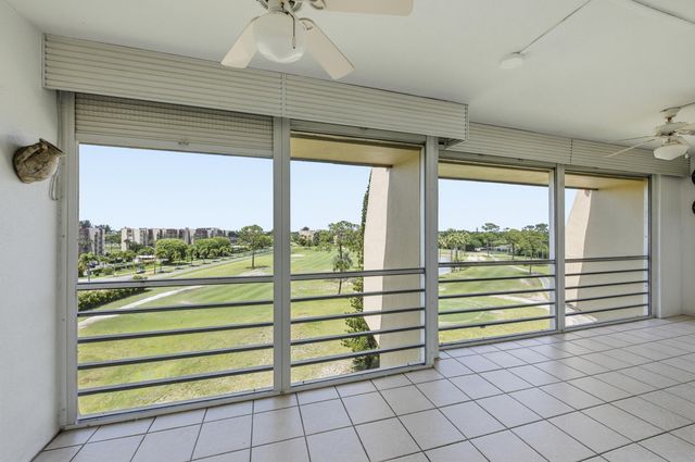 3836 Via Poinciana 603, Greenacres, FL 33467