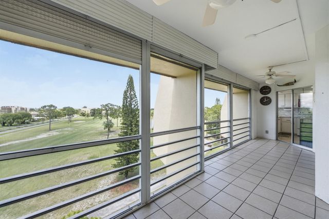 3836 Via Poinciana 603, Greenacres, FL 33467