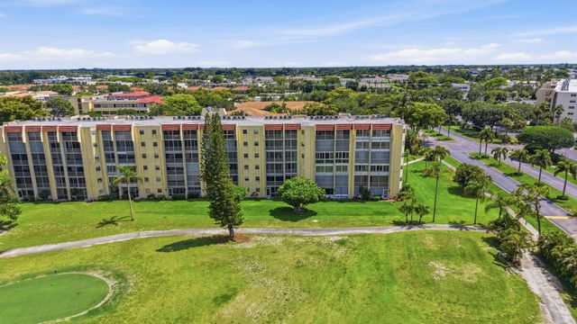 3836 Via Poinciana 603, Greenacres, FL 33467