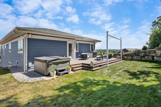 6711 S Chickahauk Trail, Middleton, WI 53562