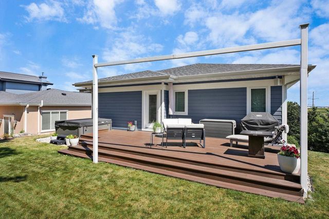 6711 S Chickahauk Trail, Middleton, WI 53562