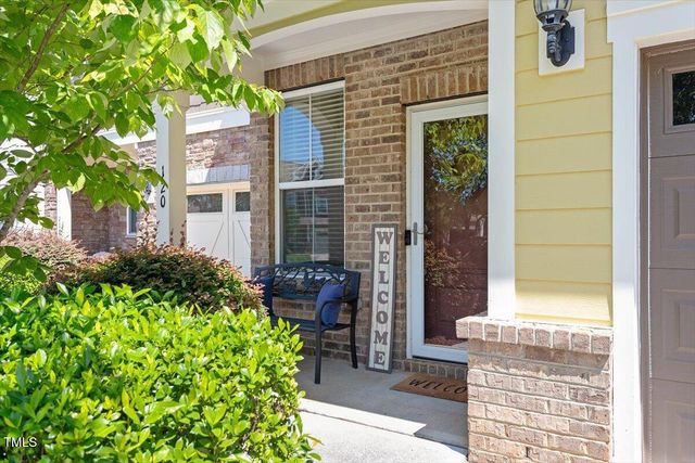 120 Ransomwood Drive, Apex, NC 27539