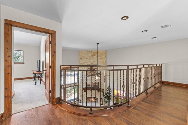 1130 Eastern Oaks, Florence, TX 76527