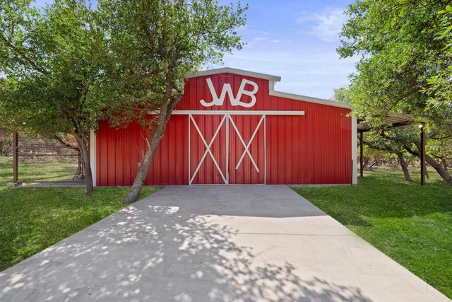 1130 Eastern Oaks, Florence, TX 76527
