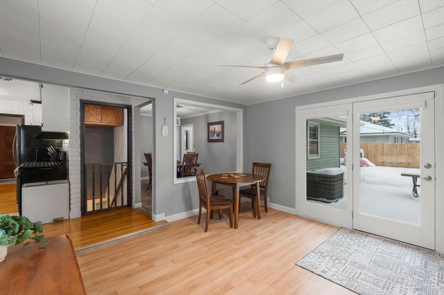 8800 10th Avenue S, Bloomington, MN 55420