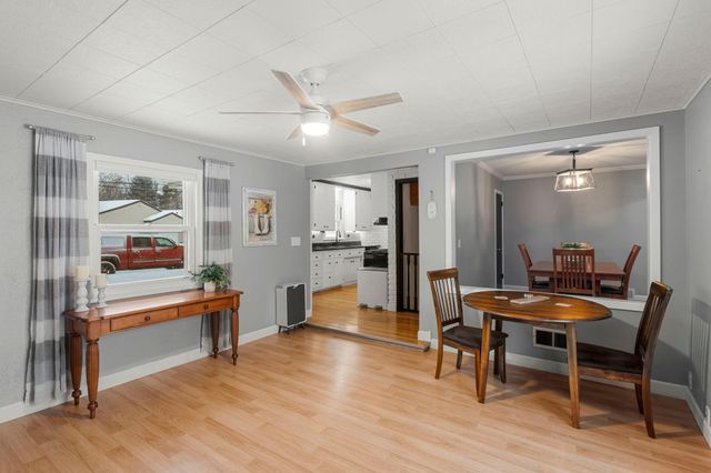 8800 10th Avenue S, Bloomington, MN 55420