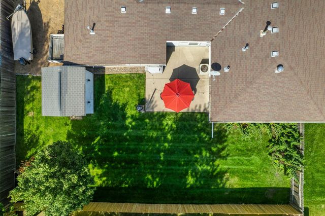 8800 10th Avenue S, Bloomington, MN 55420