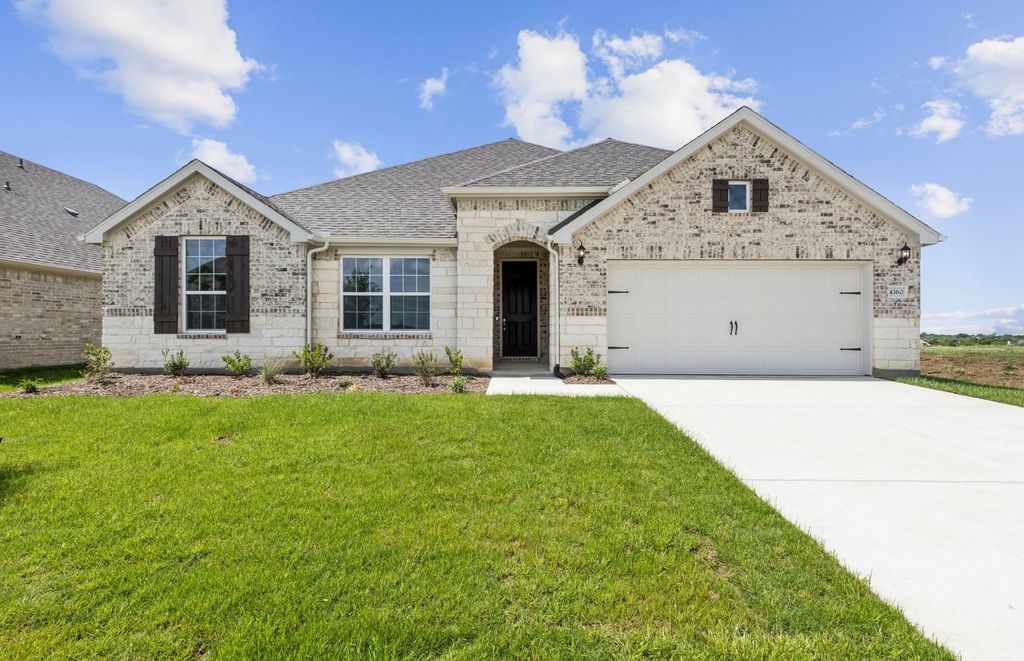 4360 Noble Lane, Midlothian, TX 76065