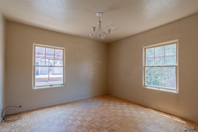 585 S 7 AVE, Yuma, AZ 85364