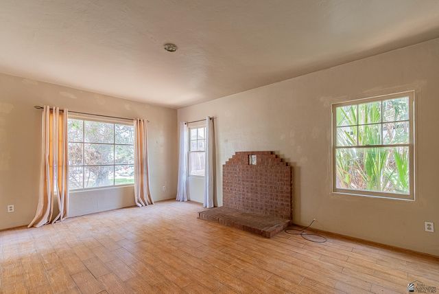 585 S 7 AVE, Yuma, AZ 85364