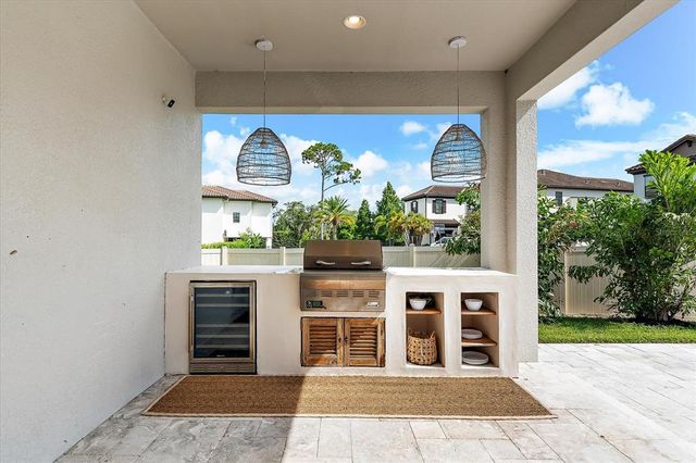 7836 MARSH POINTE DRIVE, Tampa, FL 33635