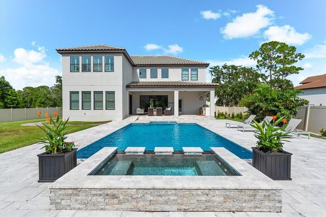 7836 MARSH POINTE DRIVE, Tampa, FL 33635