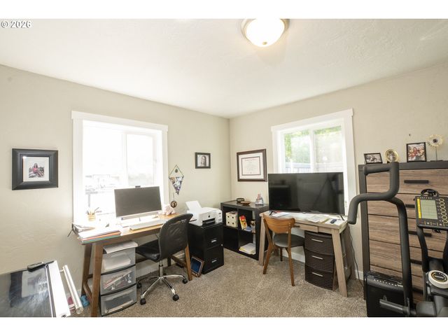 1161 W 18TH Ave, Eugene, OR 97402
