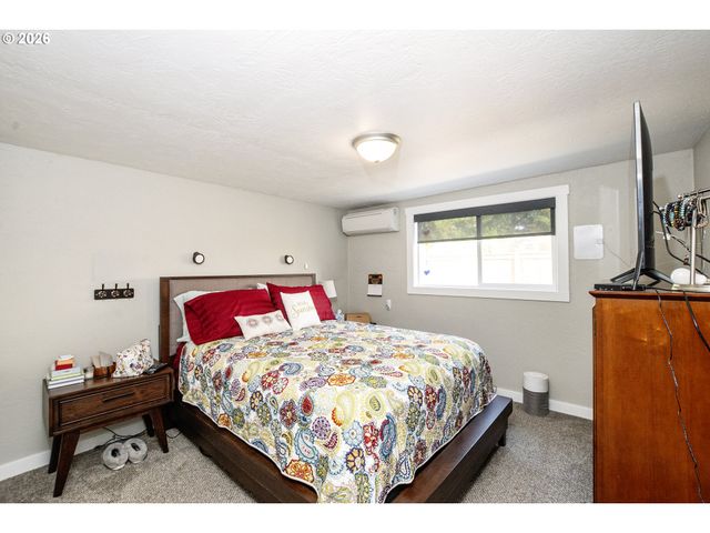 1161 W 18TH Ave, Eugene, OR 97402