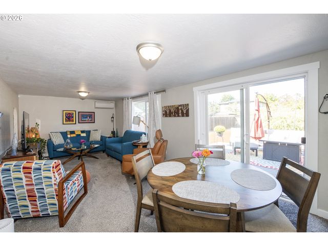 1161 W 18TH Ave, Eugene, OR 97402