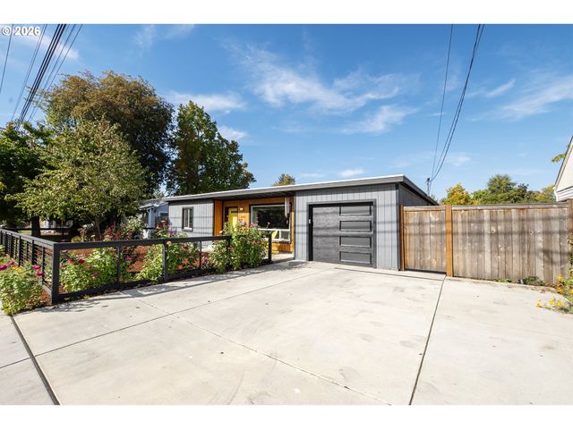 1161 W 18TH Ave, Eugene, OR 97402
