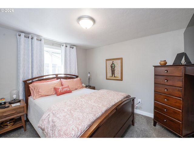 1161 W 18TH Ave, Eugene, OR 97402