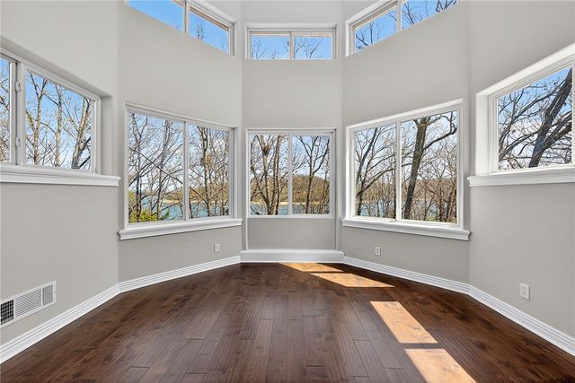 8354 Hopper Road, Rogers, AR 72756