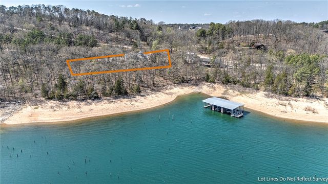 8354 Hopper Road, Rogers, AR 72756