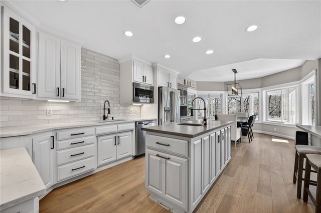 8354 Hopper Road, Rogers, AR 72756