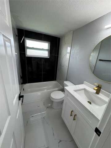 6205 WESTPORT DRIVE, Port Richey, FL 34668