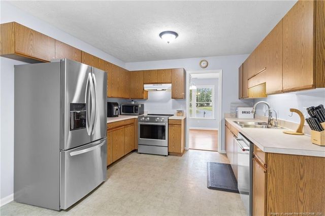 501 Woodberry Circle, Raeford, NC 28376