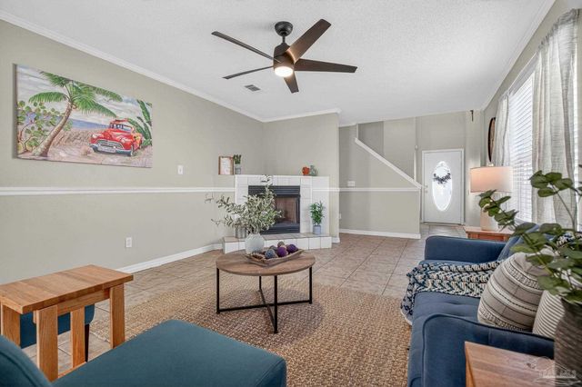 3280 Two Sisters Way, Pensacola, FL 32505