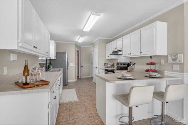 3280 Two Sisters Way, Pensacola, FL 32505