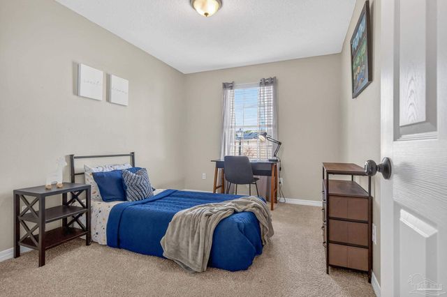 3280 Two Sisters Way, Pensacola, FL 32505