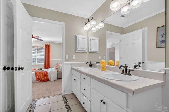 3280 Two Sisters Way, Pensacola, FL 32505