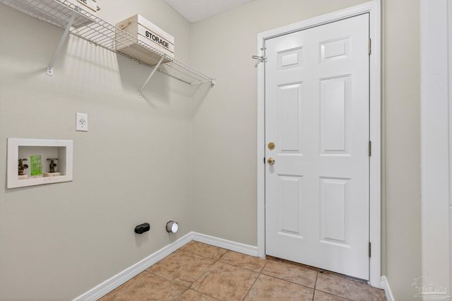 3280 Two Sisters Way, Pensacola, FL 32505