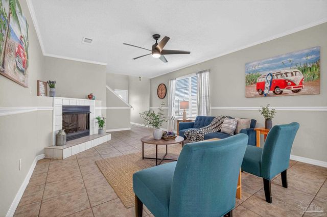 3280 Two Sisters Way, Pensacola, FL 32505