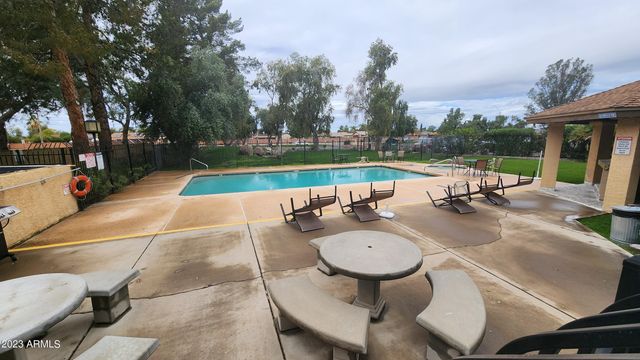 18811 N 19th Avenue Apt 2013, Phoenix, AZ 85027