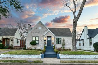 1223 E Waco Avenue, Dallas, TX 75216