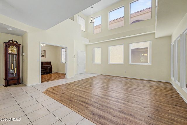 15215 S 14TH Place, Phoenix, AZ 85048