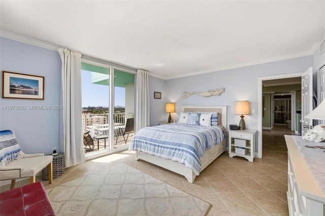 10350 W Bay Harbor Dr PH-H, Bay Harbor Islands, FL 33154