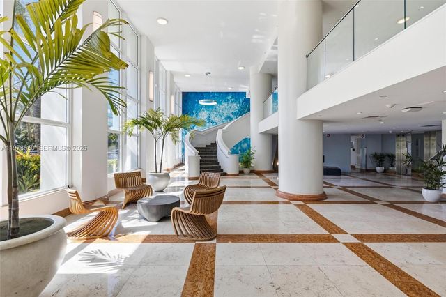 10350 W Bay Harbor Dr PH-H, Bay Harbor Islands, FL 33154