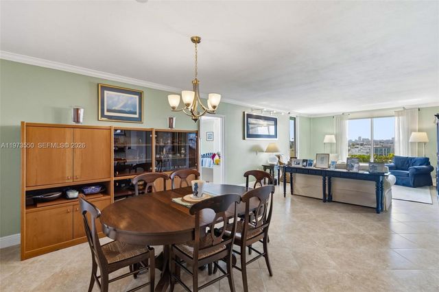 10350 W Bay Harbor Dr PH-H, Bay Harbor Islands, FL 33154