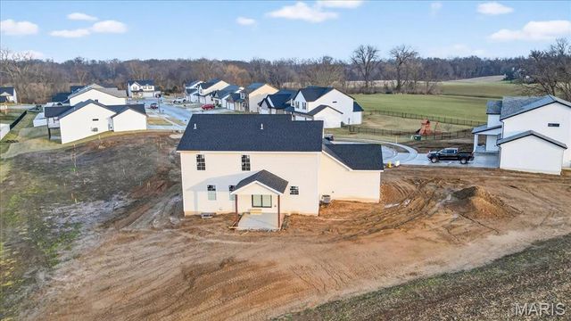 628 Middletown Court, O'fallon, IL 62269