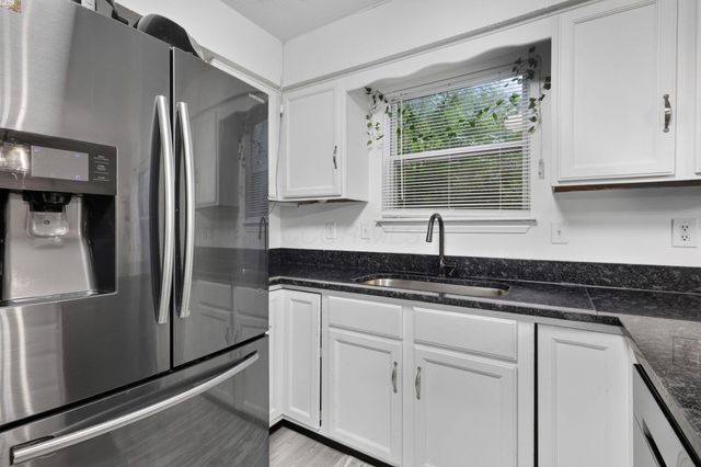 3601 Stonecross Lane, Hilliard, OH 43026