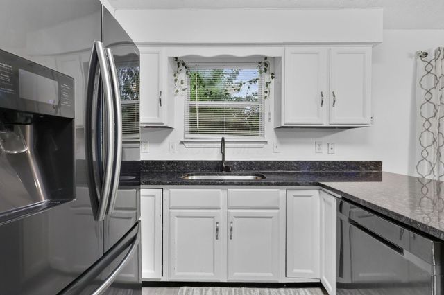 3601 Stonecross Lane, Hilliard, OH 43026