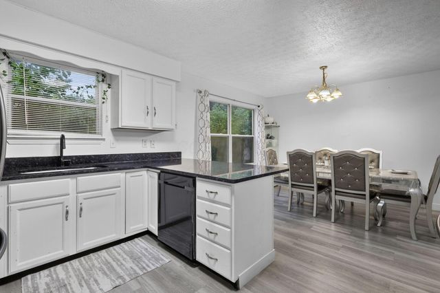 3601 Stonecross Lane, Hilliard, OH 43026