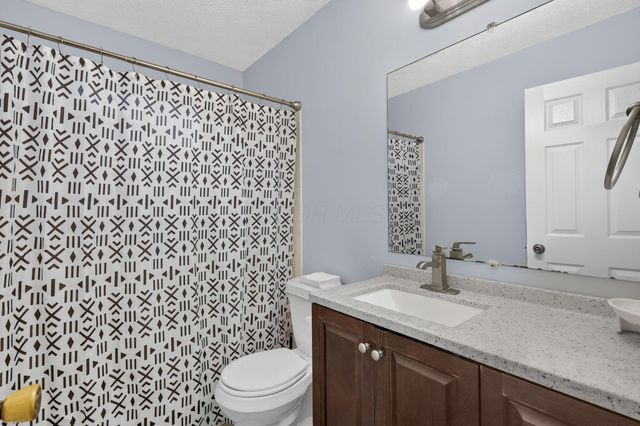 3601 Stonecross Lane, Hilliard, OH 43026
