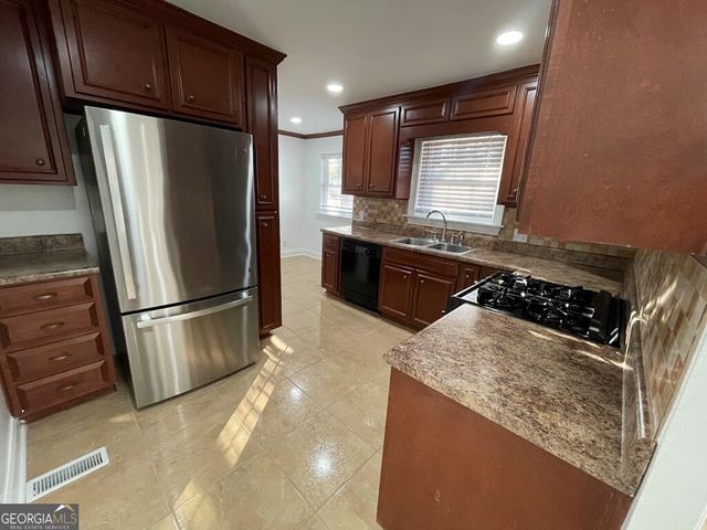 2311 Saint George Lane, Albany, GA 31707